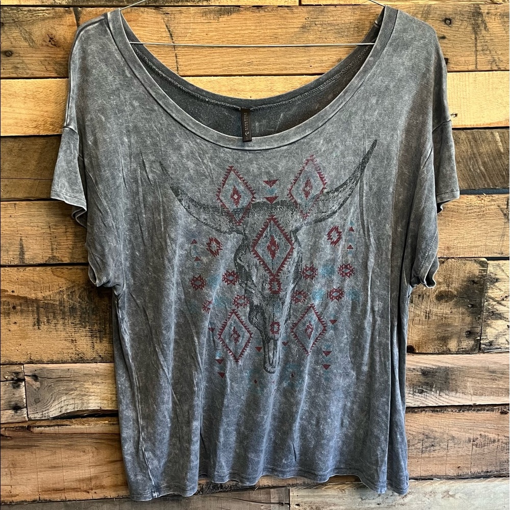 Full Tilt tshirt